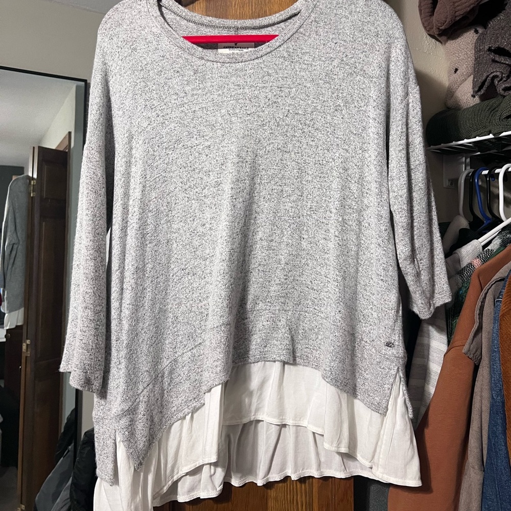 American Eagle top